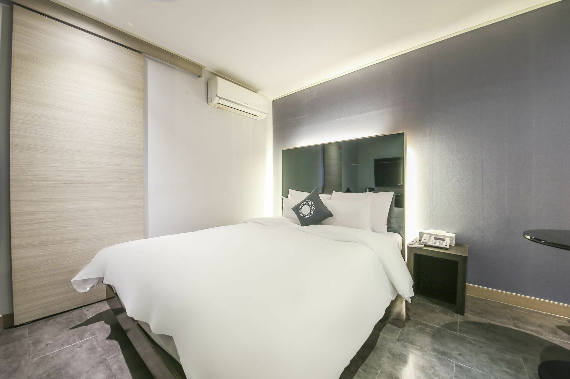 Hotel Cullinan Seocho Seoul Exteriör bild