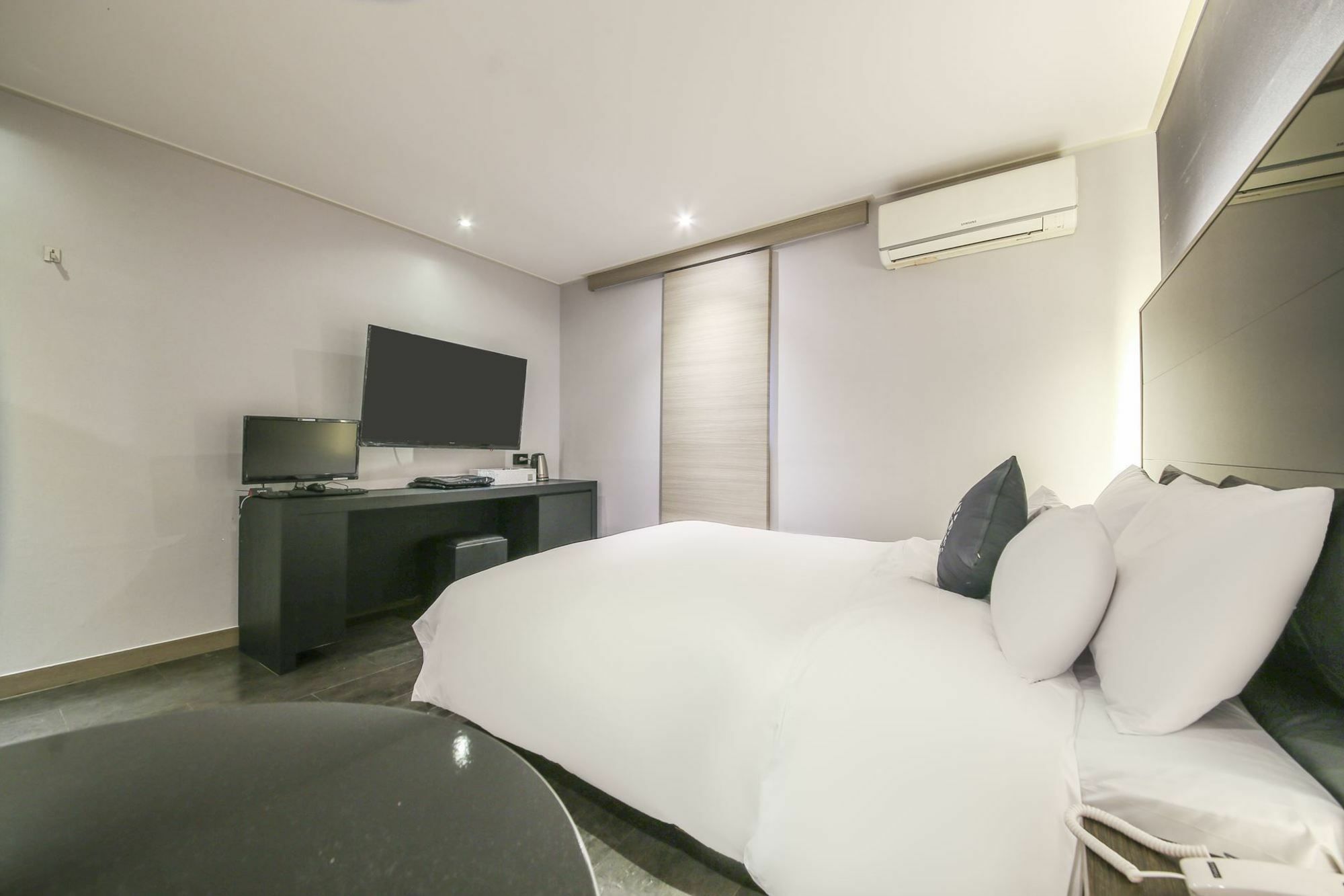 Hotel Cullinan Seocho Seoul Exteriör bild